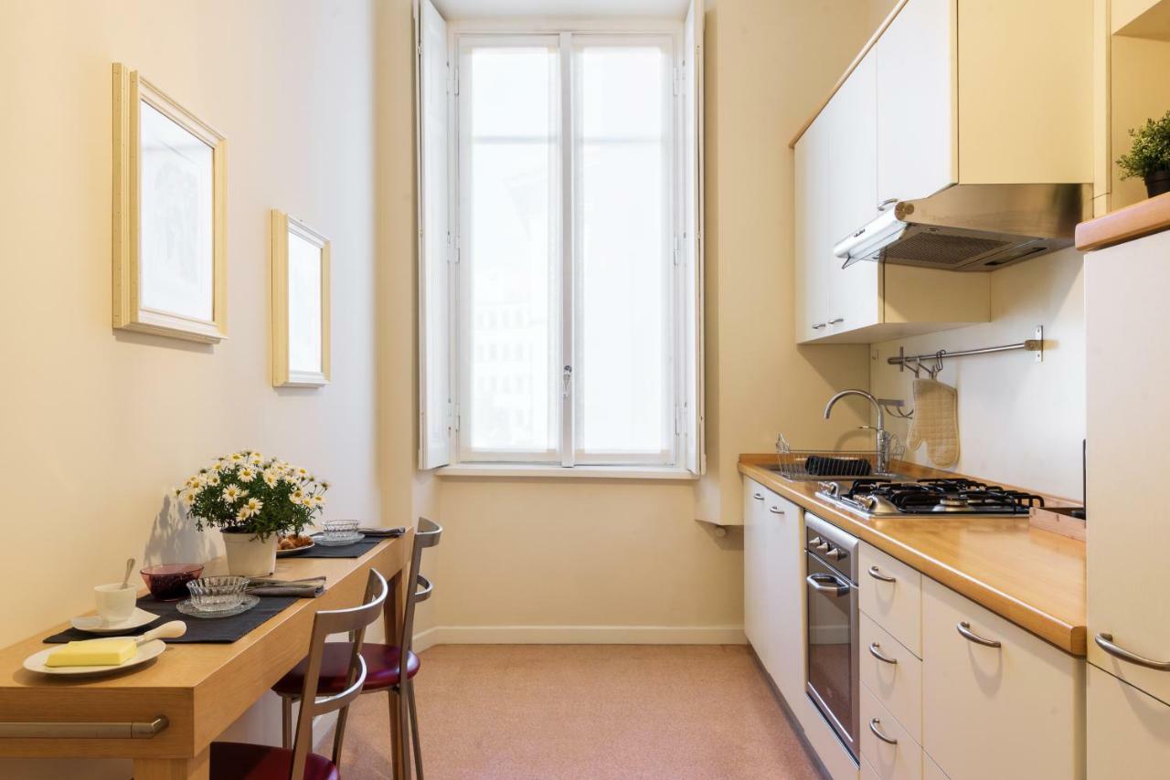 Palazzo Garibaldi - MyhomeinКомо Экстерьер фото
